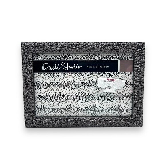 DwellStudio Black Pebble Texture 4x6" Picture Frames Set Of 2 - Picture 6 of 10